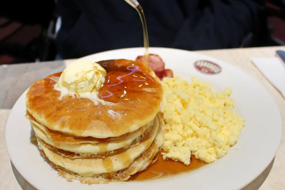 Pancakes at Carillon